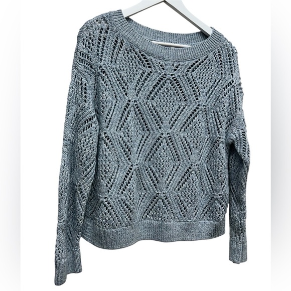 Old Navy Women's Light Blue Knit Sweater Boxy Cropped Top Shirt Sz S Loose Knit - Picture 2 of 6